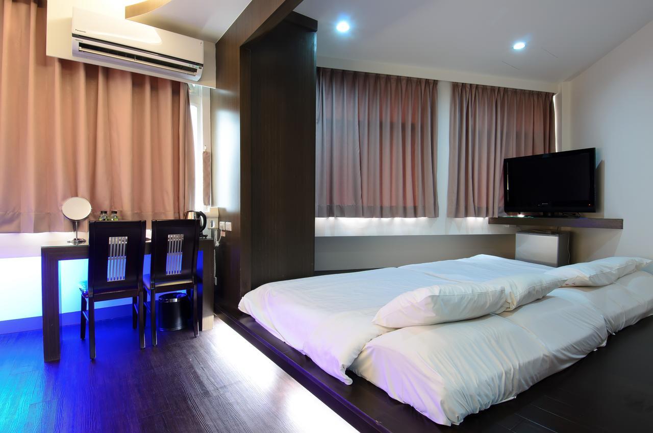 Yuh-Tarng Hotel Magong Exterior photo